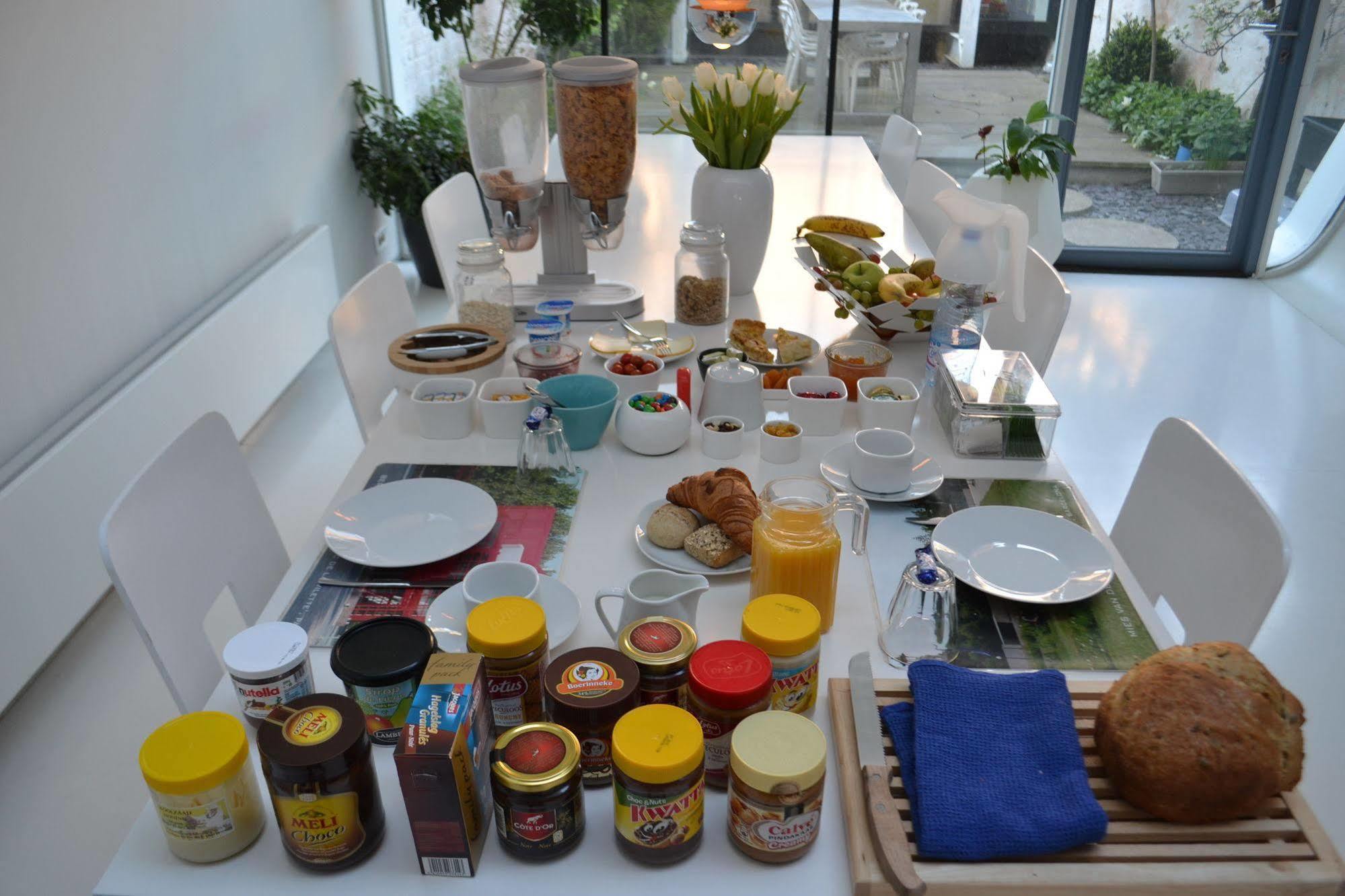 Plant Based B&B Central 布鲁日 外观 照片